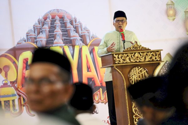 Pj Gubernur Bahtiar dan Danny Pomanto Hadiri Peringatan Nuzulul Qur’an di Masjid Kubah 99 Asmaul Husna