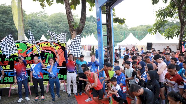 Danny Pomanto.(F-INT)