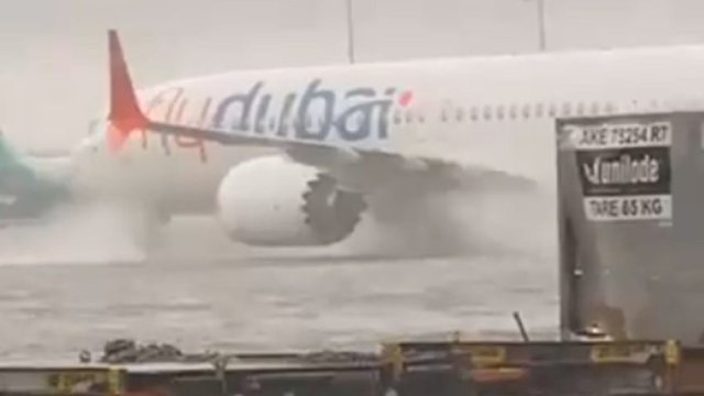 Banjir di Bandara Dubai.(F-INT)