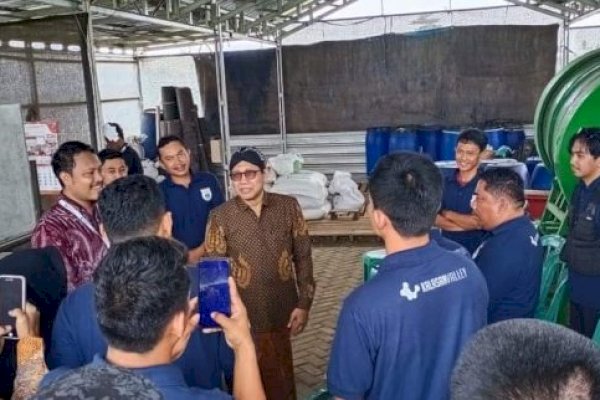 Program Beasiswa Bisnis untuk Pemuda Desa Kawasan Transmigrasi Sulbar