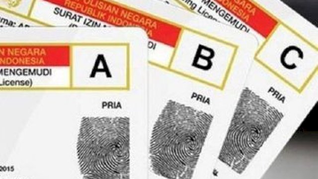 Ilustrasi SIM.(F-INT)