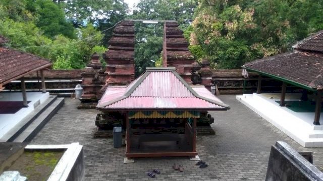 Makam Raja Imogiri.(F-INT)