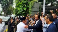 Surya Paloh Bawa NasDem Sambangi Kediaman Prabowo 