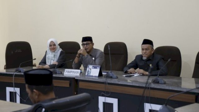 Gelar Rapat Paripurna, DPRD Pangkep Bentuk Pansus LKPJ TA 2023