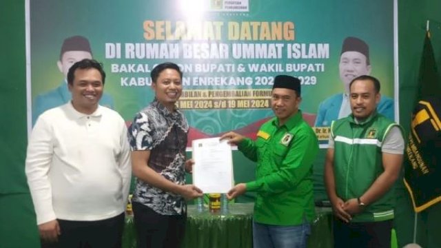 Yusuf Ritangnga dan Andi Tenri Kembalikan Formulir pencalonan ke PPP Enrekang.