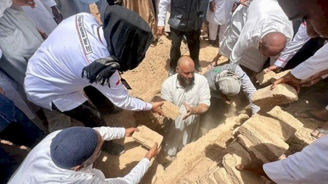 Jemaah Meninggal.(F-INT)