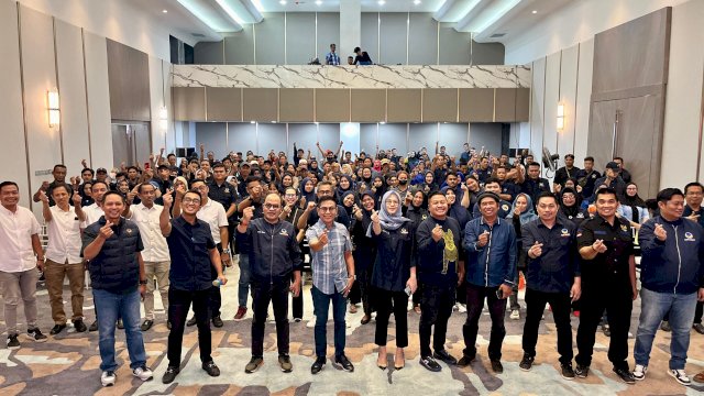 Rusdin Abdullah Silaturahmi Bersama Keluarga Besar NasDem Makassar