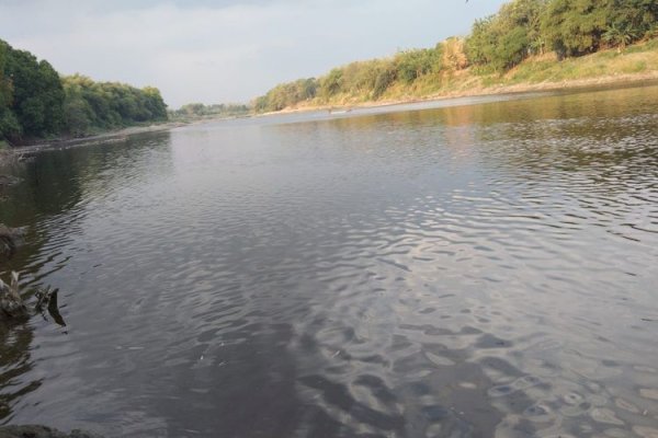 Duh! Bengawan Solo Tercemar Limbah Ciu