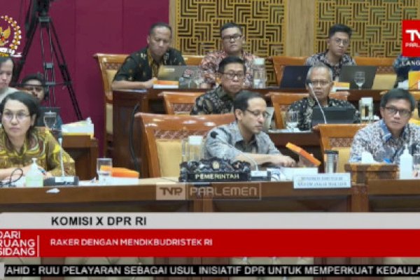 Nadiem Bakal Cek dan Setop Kenaikan UKT yang &#8216;Ugal-Ugalan&#8217; di PTN