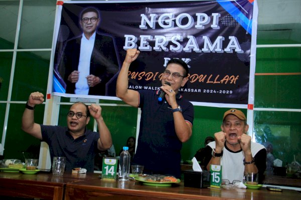 Rusdin Abdullah Ngopi Bareng Warga Minasa Upa Makassar, Janji Hapus Iuran Sampah