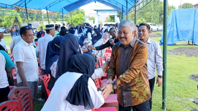 Calon Bupati Pinrang Andi Irwan Hamid Hadiri Silaturahmi dan Halal Bihalal Bersama Warga Kecamatan Lembang