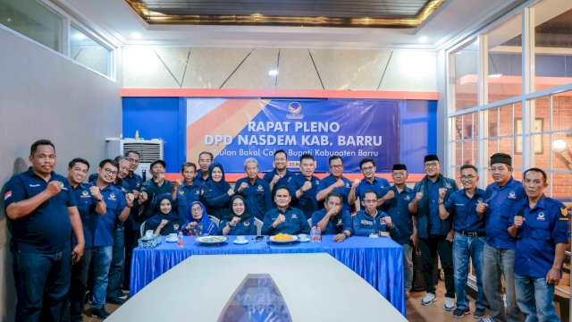 Rapat Pleno DPD NasDem Barru.