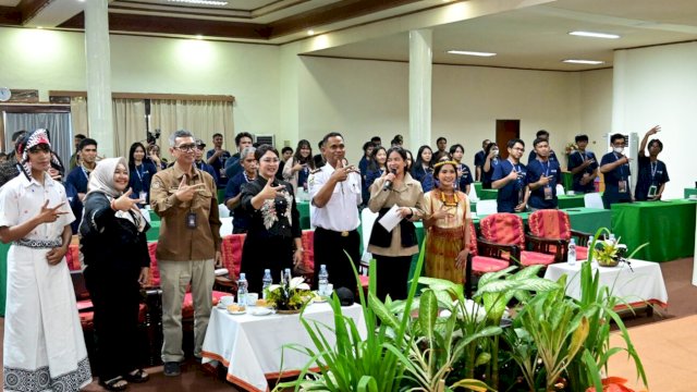 Eva Rataba Ajak Pelaku Ekraf Toraja Utara Manfaatkan Potensi Pariwisata.