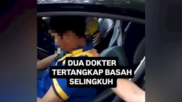 Tangkap layar vidio viral dua oknum dokter tertangkap basah selingkuh (F: instagram Fakta Makassar).