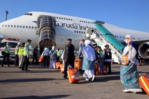 Kemenhub Tegur Garuda Indonesia, Minta Layanan Penerbangan Jemaah Haji Diperbaiki