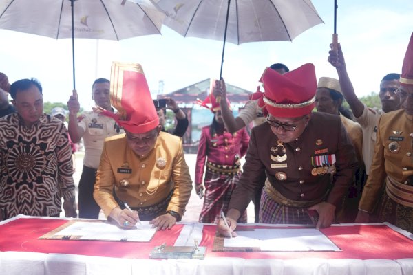 Danny Pomanto dan Pj Bupati Junaedi Taken MoU Soal Pengendalian Inflasi Daerah di HUT ke-161 Jeneponto