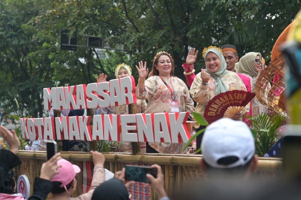 Dekranasda Kota Makassar Kenalkan Branding Makassar Kota Makan Enak di Solo