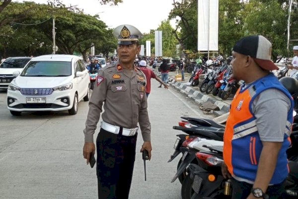 Ada Konser, PD Parkir Makassar Laksanakan Giat Penertiban Kendaraan