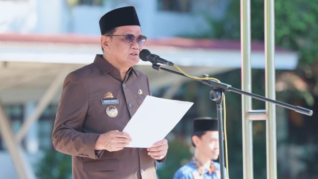 Bupati Barru Suardi Saleh pimpin Upacara HKN.