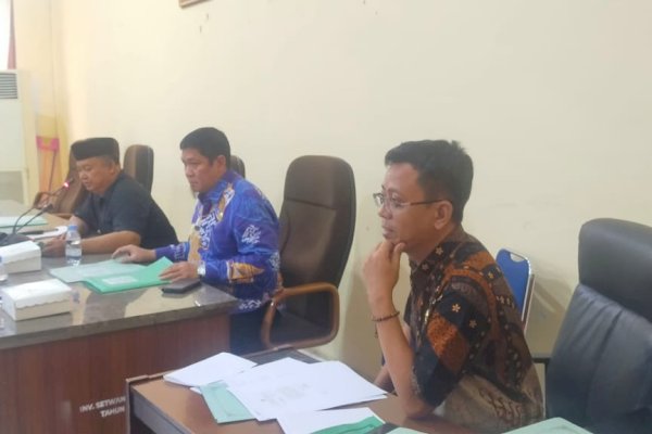 Bapemperda DPRD pangkep Kaji 2 Ranperda Usulan Pemkab