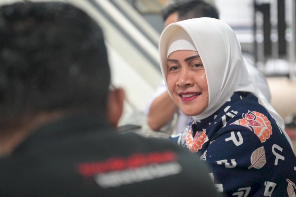 Indira Yusuf Ismail Dorong Suami dan Anak-Anak Hadapi Bully dengan Kesabaran dan Keikhlasan