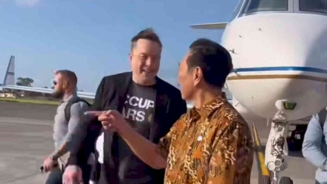 Elon Musk Tiba di Bali.(F-INT)