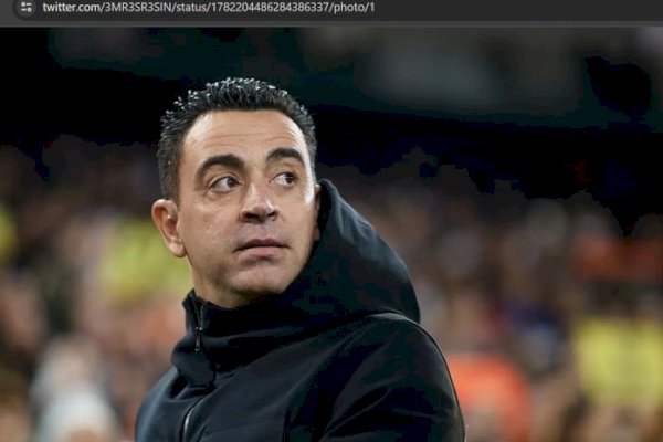 Xavi Hernandes Resmi Dipecat Barcelona