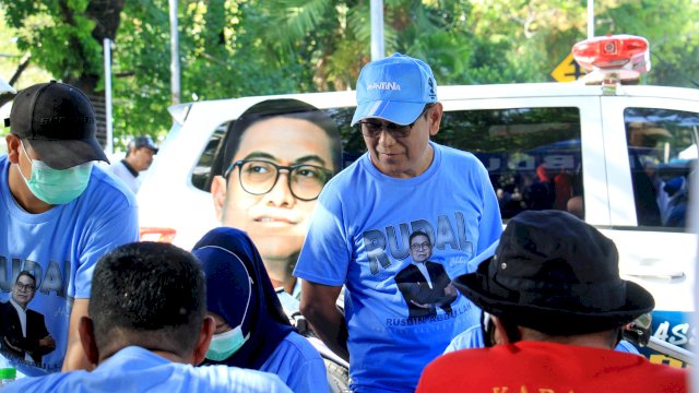 Layanan Pemeriksaan Kesehatan Rusdin Abdullah Di Car Free Day.