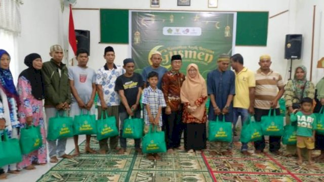 Kemenag Pangkep Bagikan Ribuan Bingkisan di Festival Ramadhan