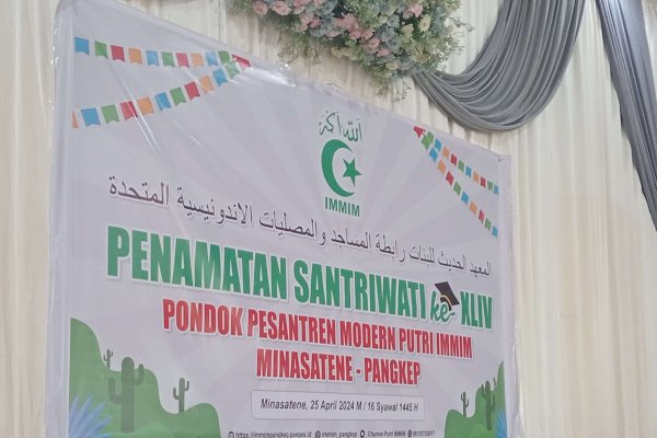 IMMIM Putri Pangkep Tamatkan 51 Santriwati