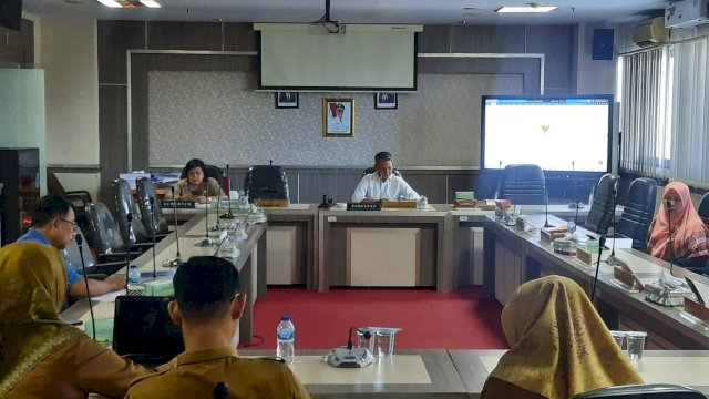 Rapat Finalisasi Ranperda Tentang Terumbu Karang Berbasis Masyarakat.
