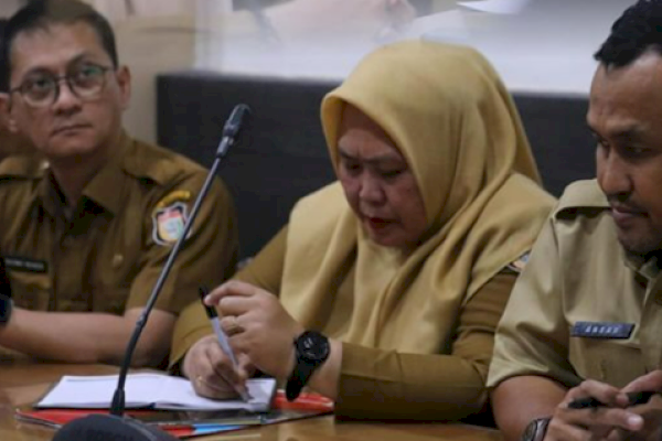 Rapat Monitoring dan Evaluasi BAPENDA Makassar Dorong Optimalisasi Kinerja