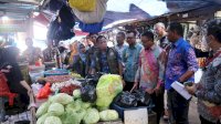 DKP Makassar Laksanakan Operasi Pasar, Alamsyah: Antisipasi Kenaikan Harga Jelang Idul Adha 1445 H