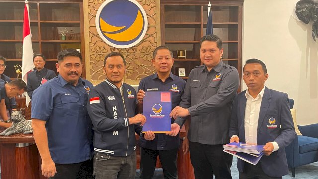 NasDem Resmi Usung Pasangan Arham Basmin Mattayang-Rahmat di Pilkada Luwu.