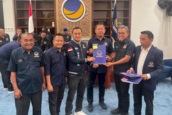 NasDem Resmi Berikan Surat Rekomendasi Paris Yasir jadi Cabup Jeneponto 2024