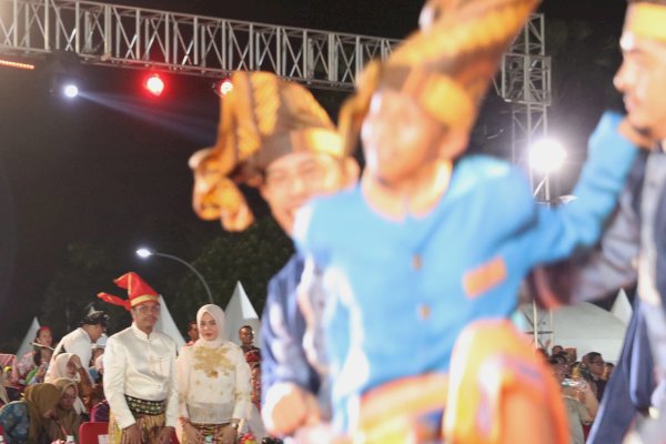 Warna Khas dan Seni Tradisional Makassar Bersinar di Festival Budaya APEKSI XVII