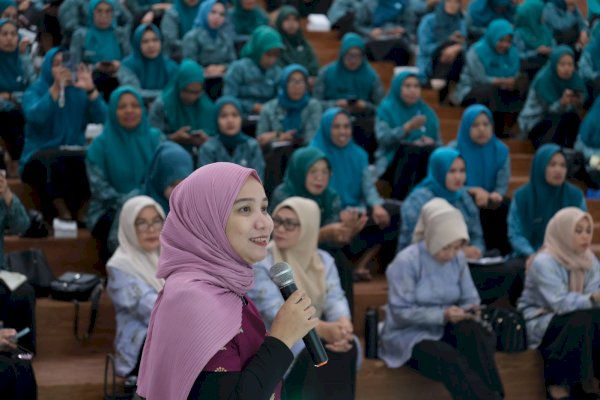 Kader TP PKK Makassar Dibekali Pengetahuan Literasi Digital dan Detoksifikasi Internet