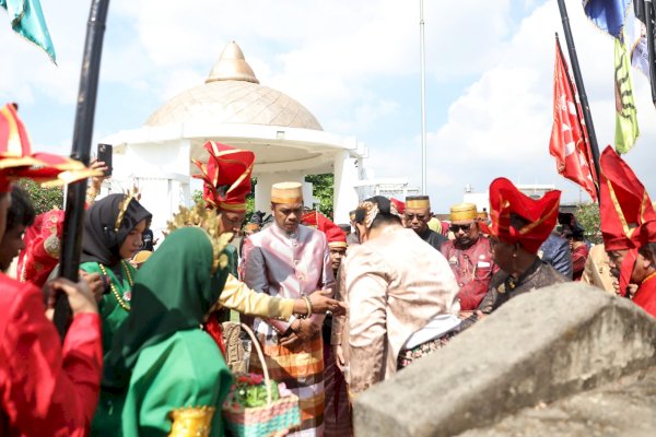 Sebut Makassar Junjung Tinggi Budaya, PJ Sekda Firman Pagarra Undang Para Raja Hadiri F8 Makassar