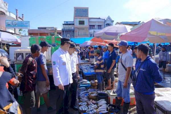 Bupati Pangkep Yusran Sidak Pasar Jelang Idul Adha