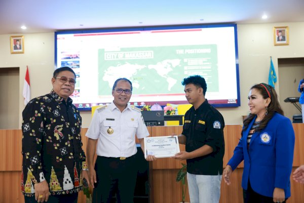 Danny Pomanto Ajak Mahasiswa UKI Paulus Ciptakan Peluang Bisnis di Era Digital & Industri 5.0
