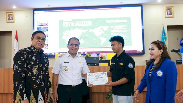 Danny Pomanto Ajak Mahasiswa UKI Paulus Ciptakan Peluang Bisnis di Era Digital & Industri 5.0