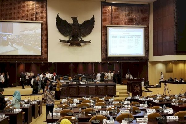 Tak Umumkan Status Eks Napi, MK Diskualifikasi Caleg di Tarakan