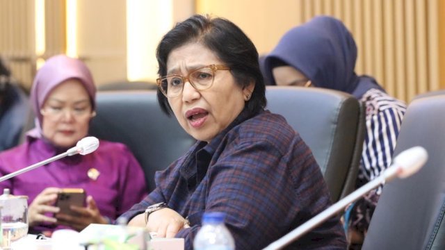 Irma pertanyakan Kajian Akademis Perubahan Kelas BPJS Kesehatan.(F-INT)