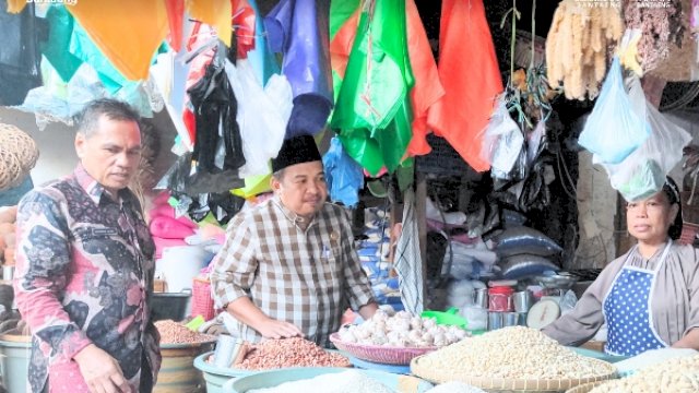 Jelang Lebaran Idul Adha 1445 H, Pj Sekda Bantaeng Sidak Pasar Sentral