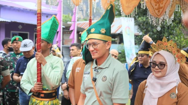 Menparekraf Sandiaga Uno Kunjungi Desa Wisata Balleanging Pangkep