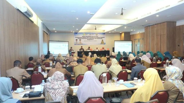 Bupati Pangkep Yusran buka Rakor Pekan Imunisasi Nasional.