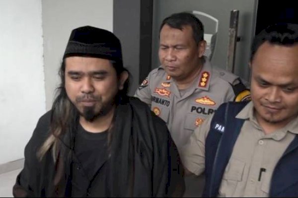 Gus Samsudin Divonis Bebas dalam Kasus Video Viral Tukar Pasangan