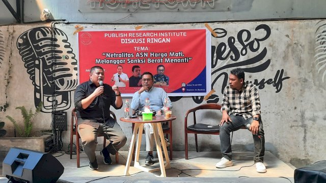 Kegiatan diskusi Publish Research Intitute.