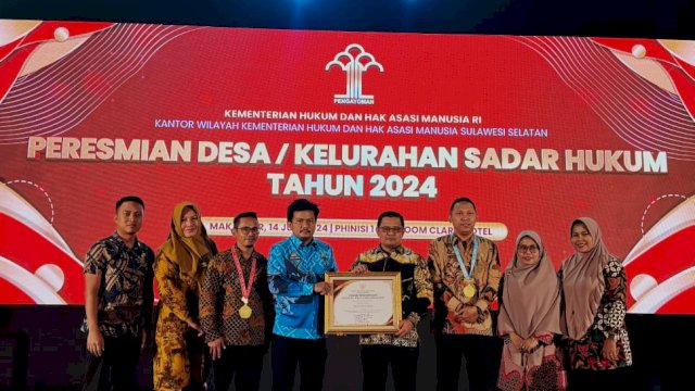 Pj Bupati Bantaeng Terima Penghargaan Anubhawa Sasana Kemenkumham RI 