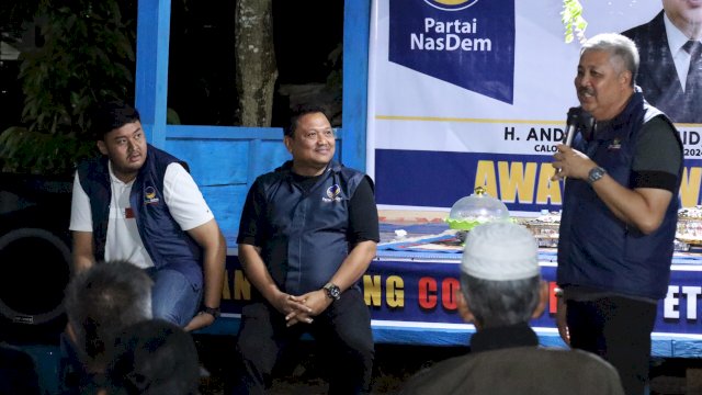 Calon Bupati Pinrang Andi Irwan Hamid Silaturahmi dan Resmikan Posko di Awang-Awang Pinrang.